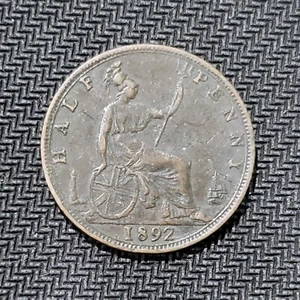 1892 GREAT BRITAIN: Half (1/2) Penny Coin - Victoria - Bronze - KM# 754 - Picture 1 of 2