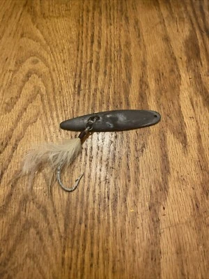 Vintage Feathered Jig Salt Water Fishing - Image 1 of 4