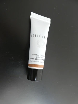 Bobbi Brown Mini Vitamin Enriched Skin Tint in Deep 2 New 0.24 fl oz 7ml - Image 1 of 4