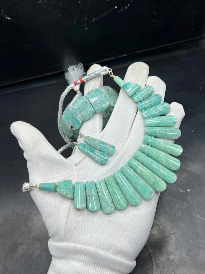 Conjunto de pulsera de piedras preciosas de amzonita sin cuello, pendientes y calidad superior Foto 1 de 4