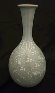 KOREAN CELADON VASE A THOUSAND CRANES 12" Signed - Picture 1 of 11