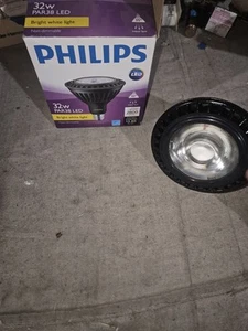 PAR38 High Output LED Lamp 32 watt Dimmable Flood Light Bulb 3000K black - Picture 1 of 3