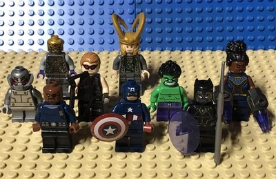 LEGO Marvel Minifigures Lot. Captain America, Black Panther, Nick Fury, Loki - Image 1 of 4