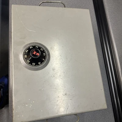 Chubb Mk 3 Manifoil Safe (Spares and Repairs) - Image 1 of 4