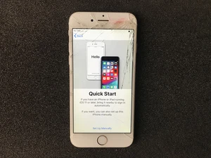Apple iPhone 6 ,64 Gb,IOS 12.8, Unlocked,ALL FUNCTIONAL BUT cracked screen - Picture 1 of 4
