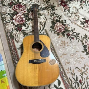 YAMAHA FG-251 Acoustic Guitar - Picture 1 of 5
