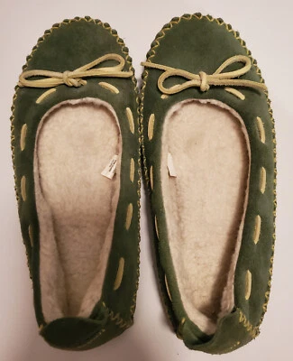 EXCELENTES Zapatillas Para Mujer LL Bean Salvia Cuero Verde Forradas Sherpa Talla 7 Medianas Foto 1 de 4