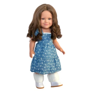Kennedy and Friends® Shelby's Sweet Charm: Muñeca de 18 pulgadas con cabello castaño rizado a - Imagen 1 de 1