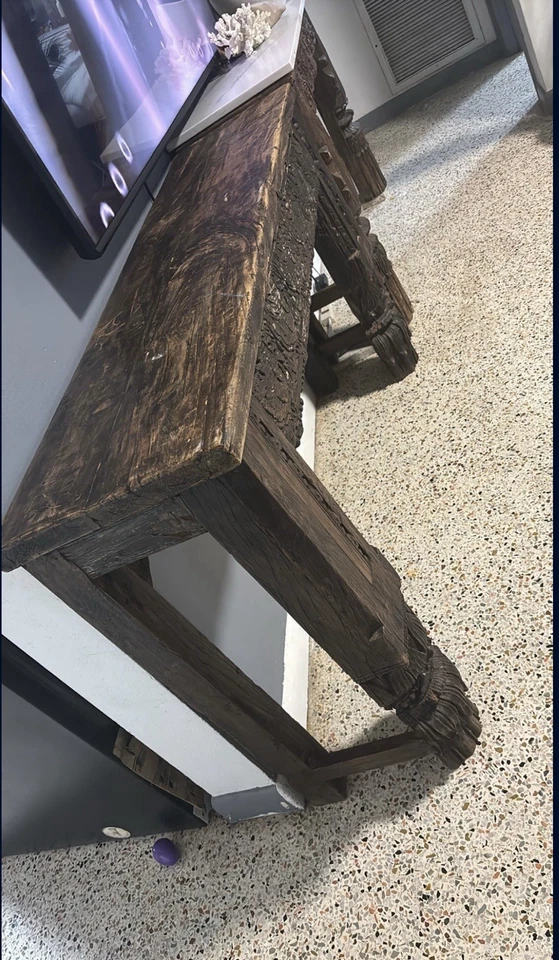 mesa antigua Foto 1 de 4