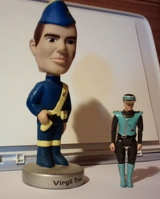 "Figura Funko 2002 Bobblehead Wacky Wobbler Virgil Tracy 7,5"" Thunderbirds/Sma" Foto 1 de 4