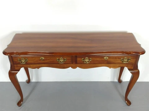 Pennsylvania House Queen Anne Solid Cherry Sofa Table Hall Table w Two Drawers Cover