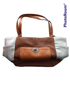 Coach Schultertasche D1381-F24065 Braun Weiß Color Block Leder Neu - Bild 1 von 2