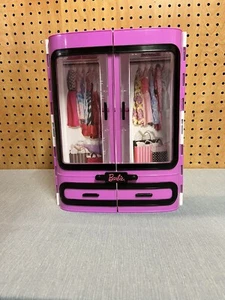 Barbie Fashionista Armadio Viola Armadio DMT57 Mattel Vestiti Ultimate Toy 2015 - Foto 1 di 6