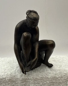 Metropolitan Museum of Art Sculpture Replica Statue Sitting Nude Lady 1991 MMA - Picture 1 of 7