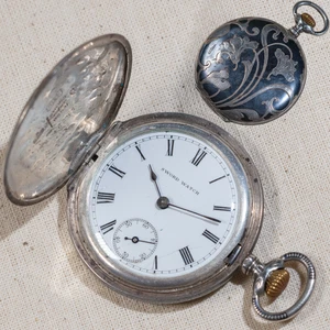 Antique Silver Niello R. Schmid Sword Watch .900 Lily Hunter Case Swiss 8s Runs - Picture 1 of 20