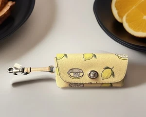 COACH Sunglass CASE In COATED Canvas With LEMON Print GARDEN Glade NWT - Picture 1 of 7