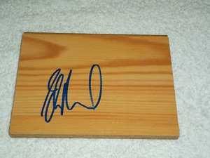 Autógrafo de baloncesto firmado a mano por la marca Elton NBA Dallas Mavericks - Imagen 1 de 1