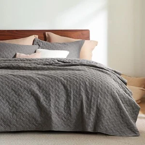 Bedsure King Size Quilt Set - Lightweight Summer Quilt King - Grey Bedspread ... - Picture 1 of 7