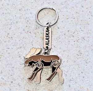 Vintage Keychain Alaska Multicolor Enamel Moose Moving Legs - Picture 1 of 2