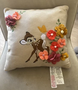 Almohada Floral Decorativa Bambi Bordada Parques Disney 18 X 18 pulgadas - Imagen 1 de 3