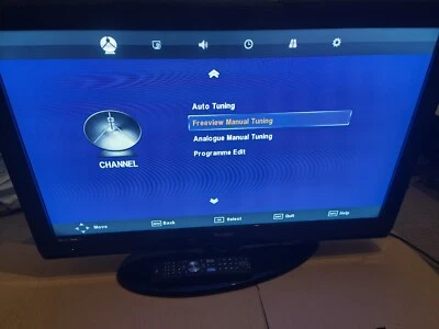 Technika LCD 32-56 - 32-inch Freeview 720p HD Ready Television (With remote) - Image 1 of 4