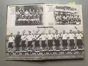 Fußballweltmeisterschaften 1954-74 Sammelbuch (34x signiert) Autogramme RARITÄT - Picture 1 of 19