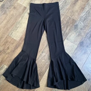 Walter Baker | schwarze Strickhose geriffelt Rüschen Poof Flare Pull On Stretchy Gr. M - Bild 1 von 18
