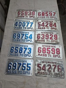 10 ANTIQUE LICENSE PLATES MASSACHUSETTS INTERSTATE - Foto 1 di 1