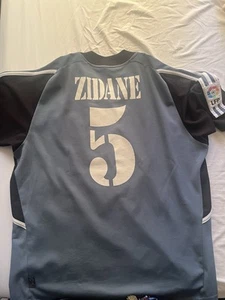 2001/2002 Real Madrid Third Kit Zinedine Zidane Men’s Large - Picture 1 of 4