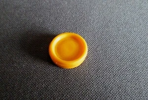 Dinky 358 Star Trek USS Enterprise Original Photon Torpedo gelb - keine Repro - Bild 1 von 1