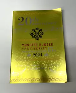20th Anniversary - MONSTER HUNTER FAN ART BOOK - Japanese Version **Ultra Rare** - Foto 1 di 12