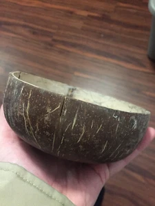 coconut bowl very good condition - Picture 1 of 3