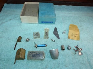 Vintage RC Modellflugzeug Ferngesteuertes Flugzeug Treibstoffmotor Tank Teile Konvolut - Bild 1 von 18