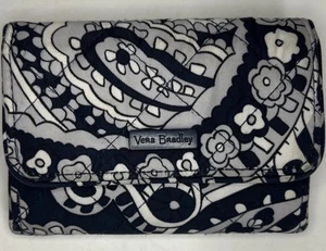 Vera Bradley Blue Paisley Wallet Quilted Fold Over Snap RIFD (5.5’’x4’’) - Picture 1 of 16