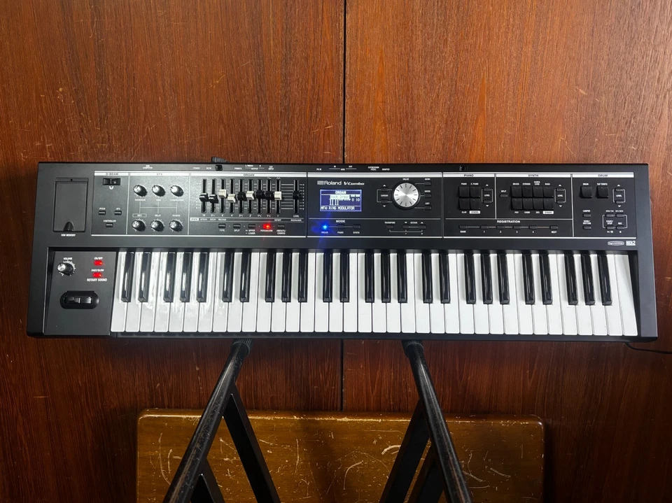 Roland V-Combo VR-09-B 61-key Stage Performance Keyboard w/ gig bag - Image 1 of 4