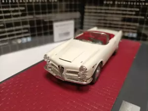 Matrix 1/43 Alfa Romeo 2600 Spider 1965 - Foto 1 di 6