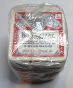 POSAVASOS DE CERVEZA BUDWEISER 1970 VINTAGE PAQUETE SELLADO DE 100 "¡LO HAS DICHO TODO!" - Imagen 1 de 3