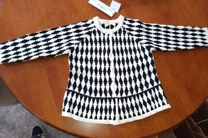 NWT Girls black & white diamond pattern button down long sleeve sweater sz 5 - Picture 1 of 1