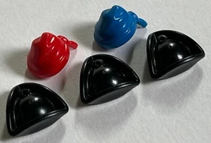 LEGO Pirate Minifigure 2x Bandana Hats 2543 and 3x Triangle Tricorne Hats 2544 - Picture 1 of 1