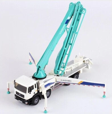 KDW 1:55 Alloy Diecast Concrete Pump Truck Kids Toys Engineering Vehicle Model - Image 1 of 4