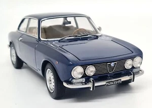 Norev 1/18 - Alfa Romeo 2000 GTV 1973 Metallic Blue Diecast Scale Model Car - Picture 1 of 9