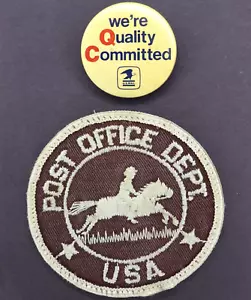 LOTE de Uniforme Parche Pinback Botón Portador de Cartas Departamento Oficina de Correos POD Años 1955-80 - Imagen 1 de 3