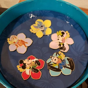 Disney Pin Stitch's High Sea Adventure Flower Lei Box of 5 Pins LE 500 42732 DCL - Picture 1 of 5