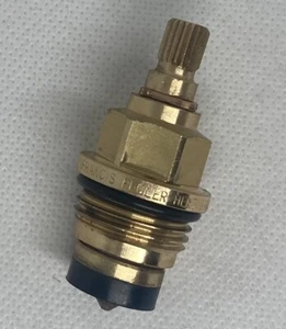 Válvula de grifo Francis Pegler 1/2" válvula de torsión tradicional K14 - Imagen 1 de 5