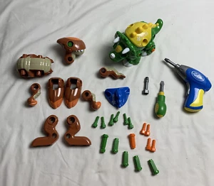 Piezas de juguete de construcción Hap P Kid Build Create A Dinosaur Triceratops y T-Rex - Imagen 1 de 5
