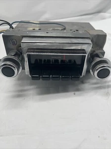 Ford Philco Radio C9DA 18806-A - Picture 1 of 7