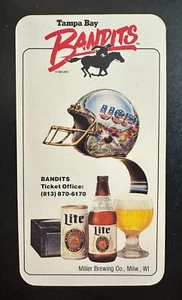 Tarjeta de calendario de bolsillo de fútbol americano de Tampa Bay Bandits 1984 USFL Miller Brewing Beer - Imagen 1 de 2
