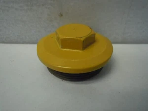 JOHN DEERE RE52977 DRAIN PLUG CAP GENUINE OEM PARTS ***NEW - Bild 1 von 3