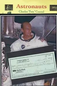 Charles Pete Conrad handsignierter Scheck und Foto - Bild 1 von 4