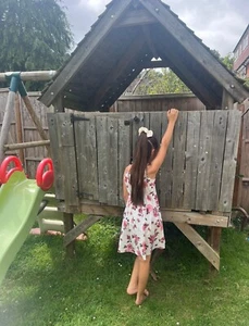 kids play house, wooden tree house, bespoke play houses, rustic garden playhouse - Picture 1 of 4